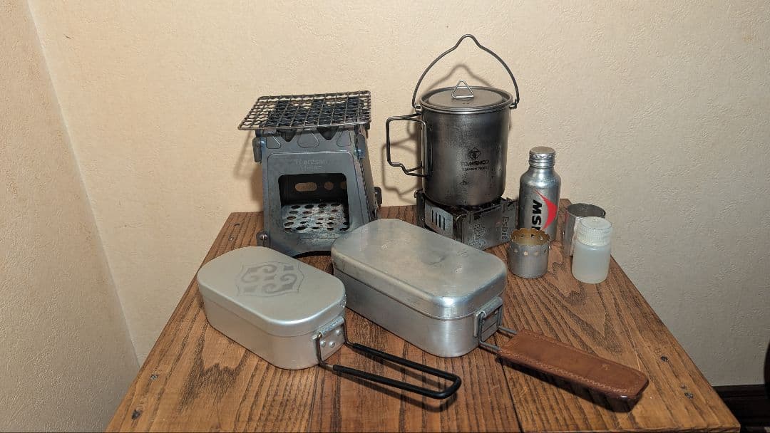 ソロキャンプ道具　ブッシュクラフトスタイル