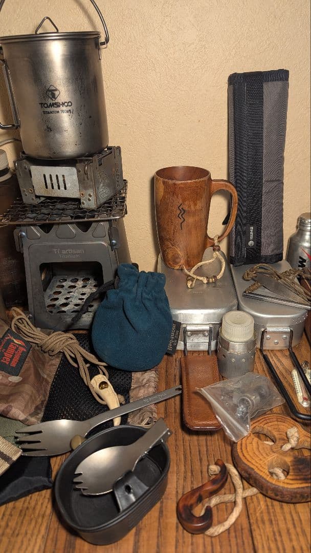 ソロキャンプ道具　ブッシュクラフトスタイル