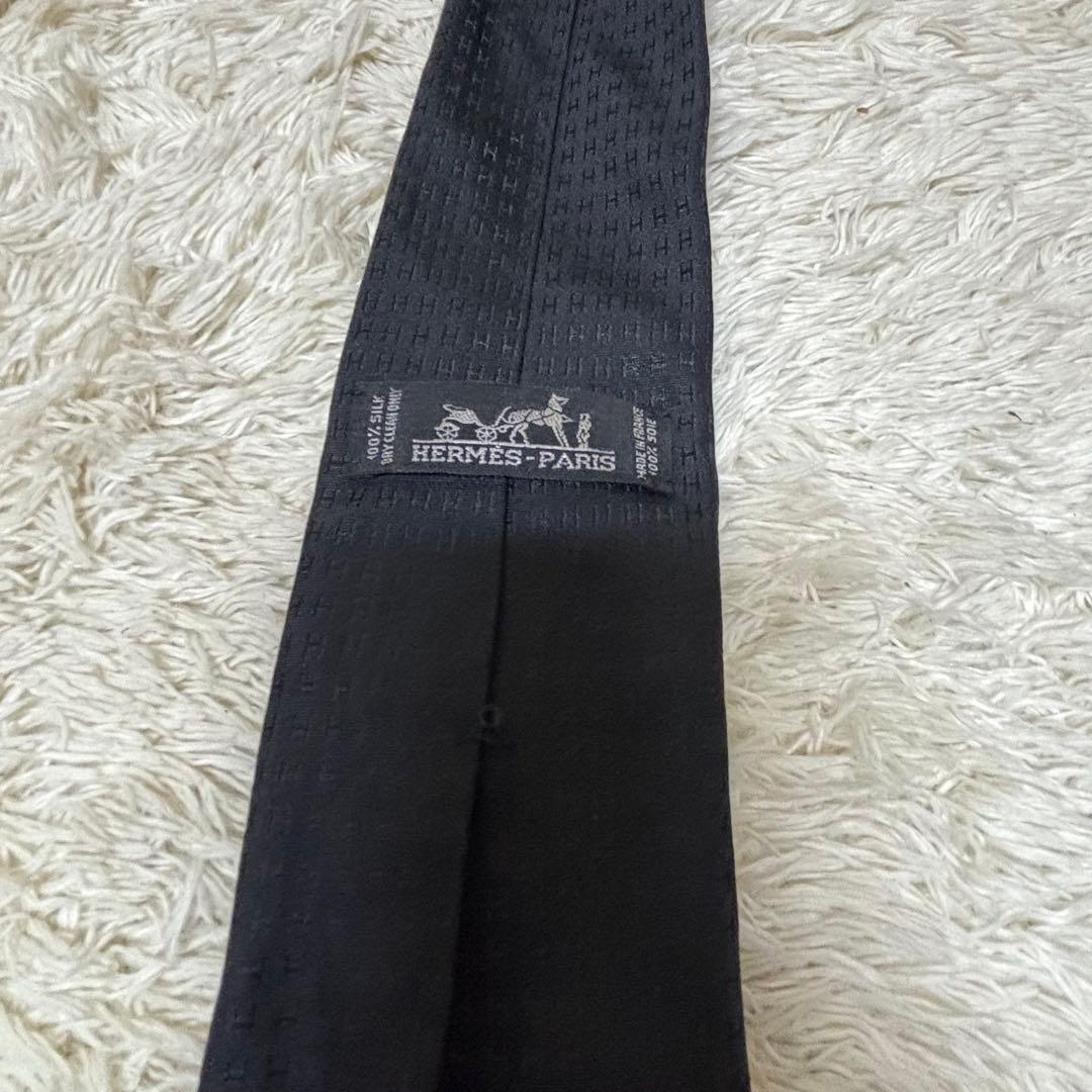 【美品】　エルメス　ネクタイ　メンズ　黒 H総柄 モノグラム 高級シルクソリッド