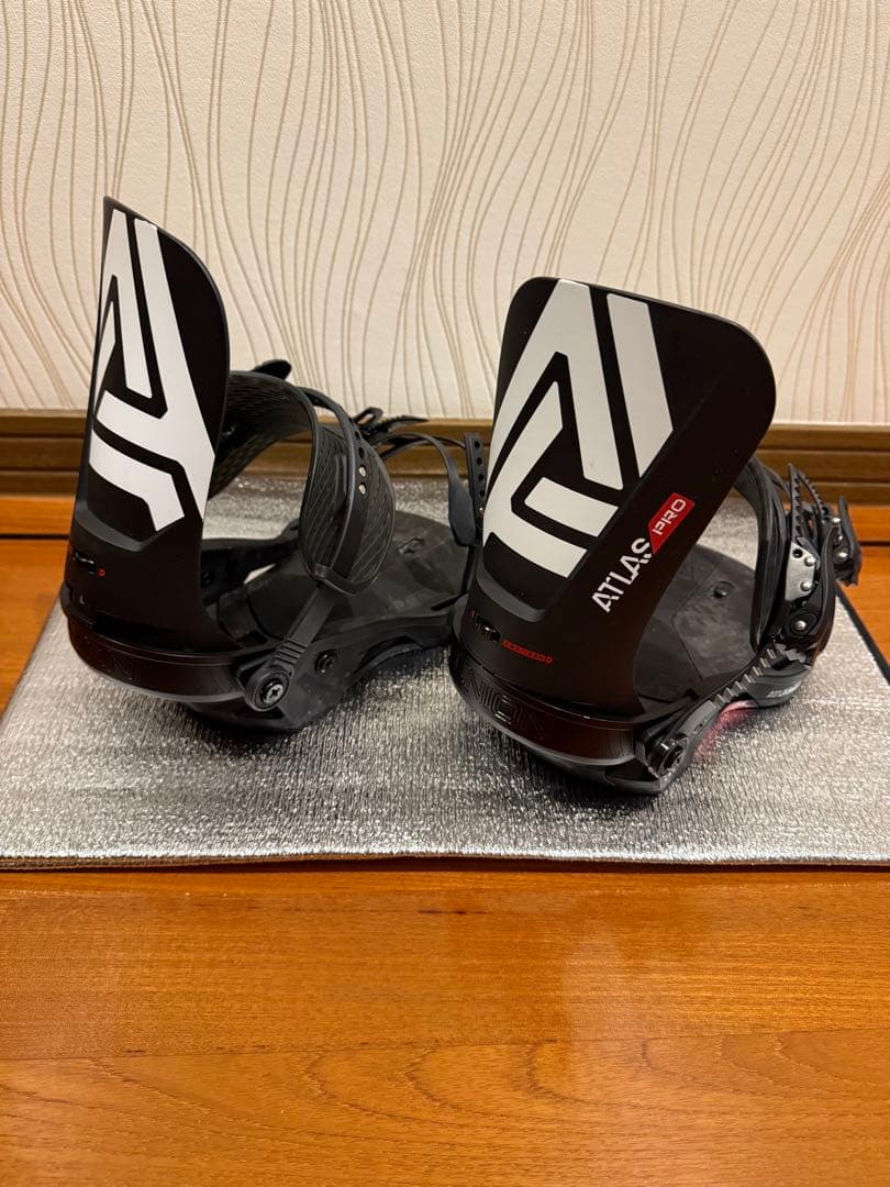 22-23 UNION ATLAS PRO ブラック　Sサイズ