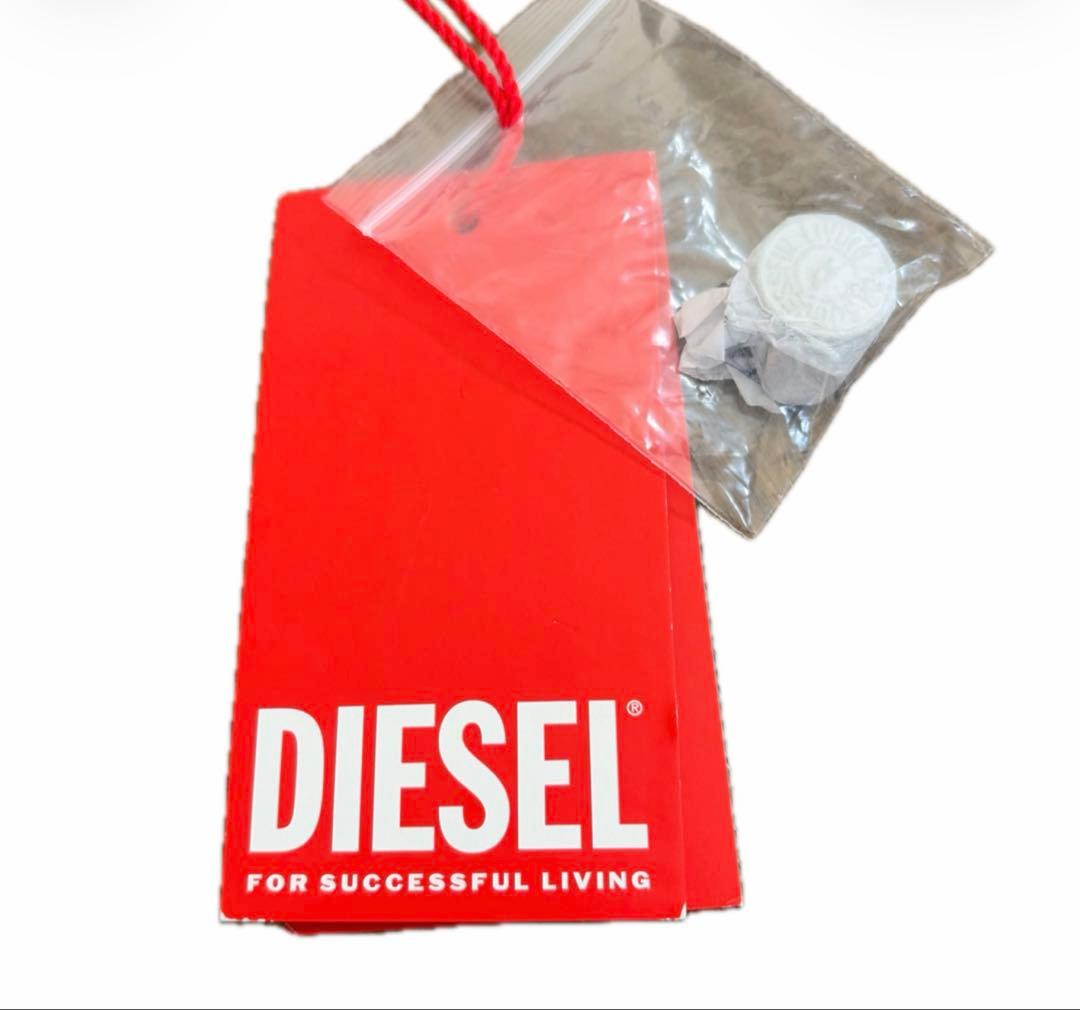 【新品】DIESEL ディーゼル P-ARCY フェイクレザー　 赤 26