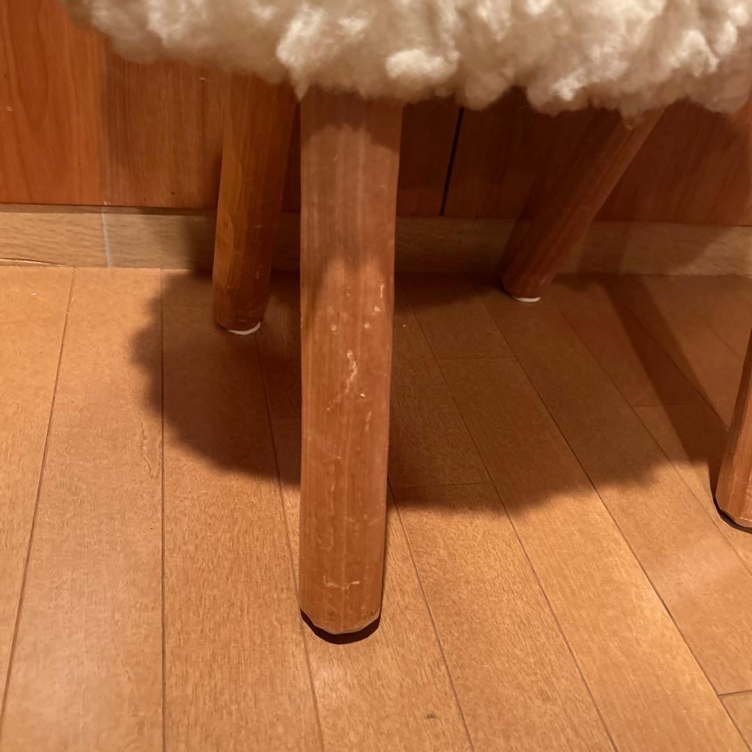 ②北欧 手作り パイン材 ムートン 羊 スツール　椅子　ニュージーランド
