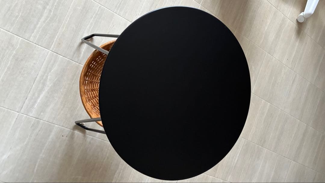 サイドテーブル・ナイトテーブル・ローテーブル IDEE WALLABY SIDE TABLE Black