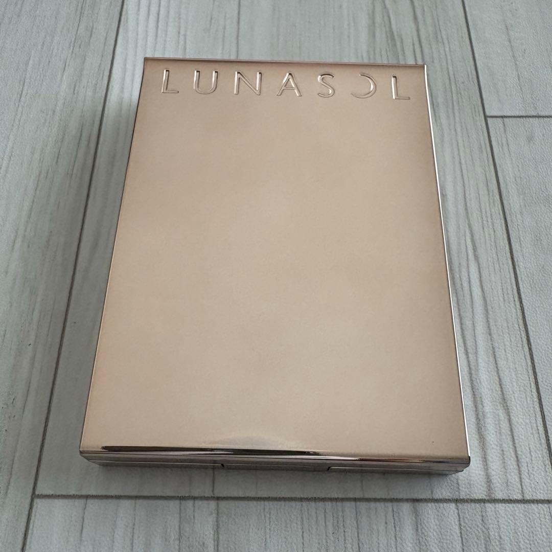 【店舗限定完売品】ルナソル アイカラーレーションN EX11ローステッドトフィー