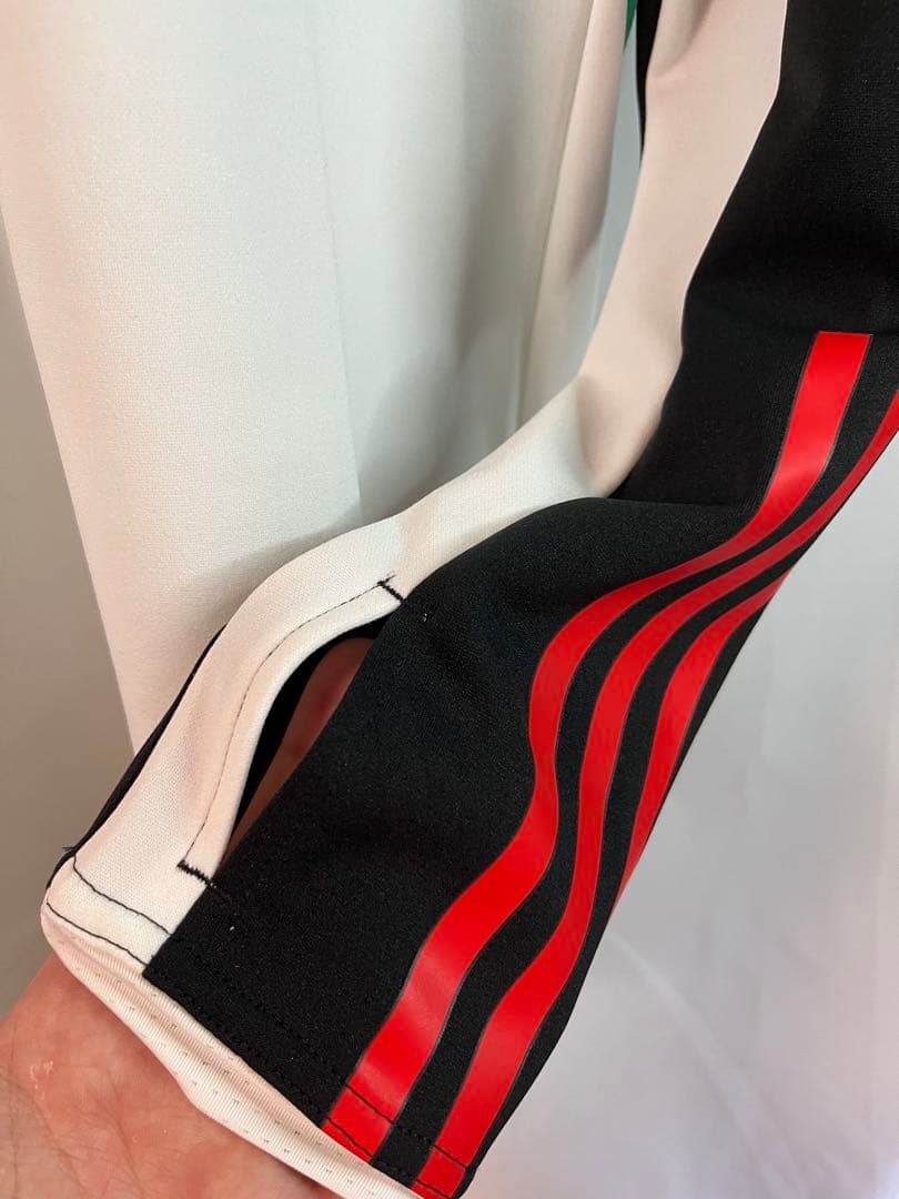 【新品未使用】adidas アディダス　マンチェスターユナイテッド　セットアップ