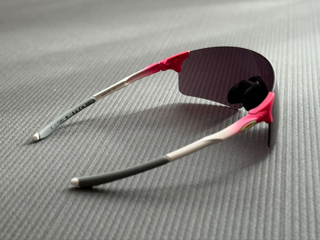 【週末お値下げ中】オークリー EVZero™ Blades