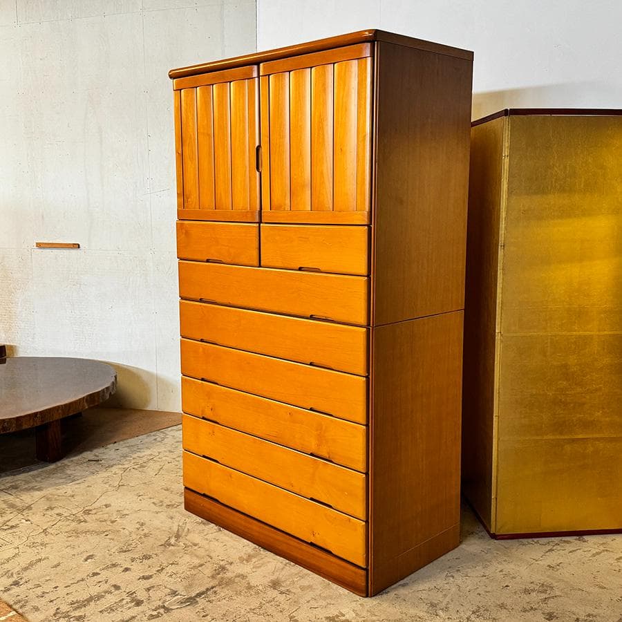 ★ かぜの耳たぶ★着物箪笥 桐箪笥 和のエレガンスと洋の機能性