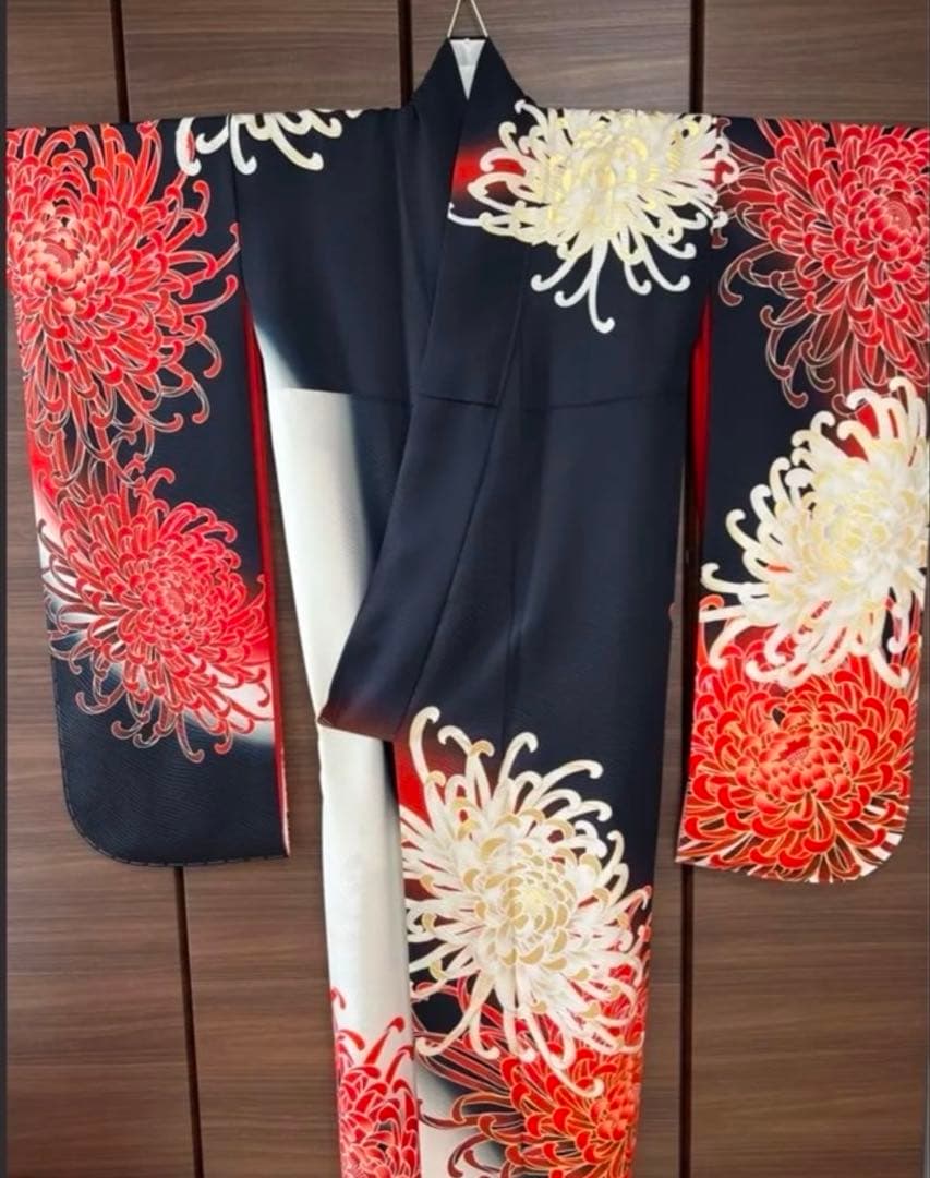 ( ¨̮) 成人式　振袖フルセット新品　彼岸花　個性的　正絹