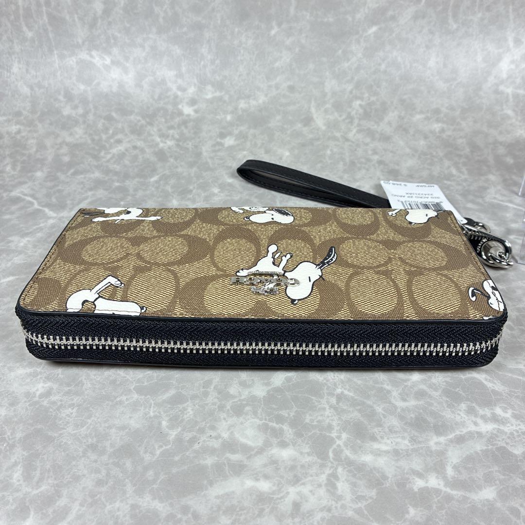 【未使用級】COACH×スヌーピー コラボ長財布 シグネチャー 保管袋付き