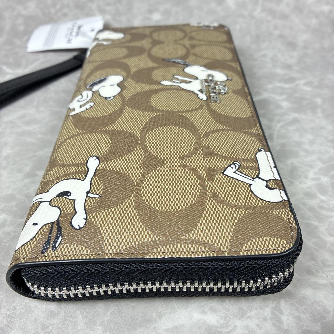 【未使用級】COACH×スヌーピー コラボ長財布 シグネチャー 保管袋付き