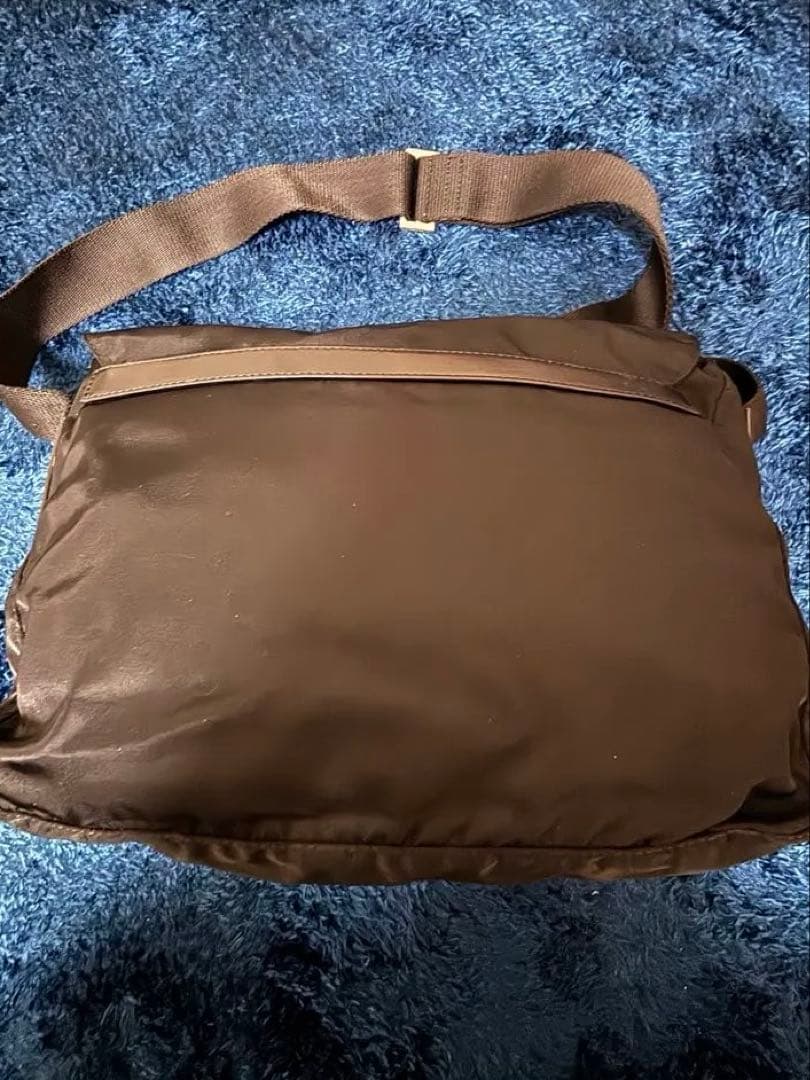 PRADA （ブラック ショルダーバッグ）