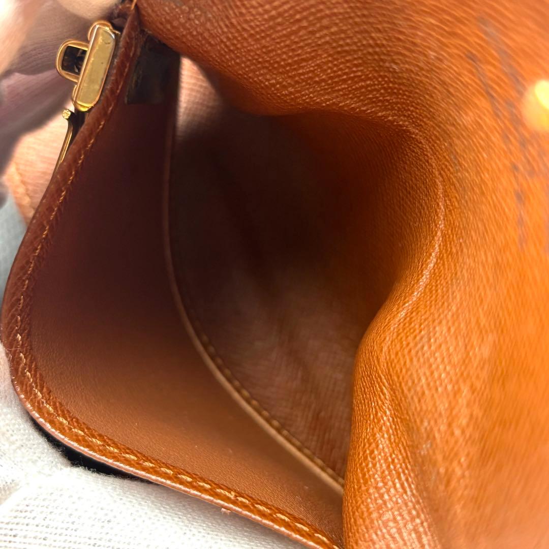 ７８９７７８９７