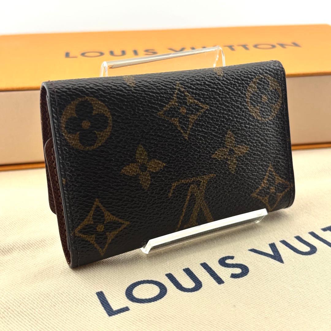 ７８９７７８９７