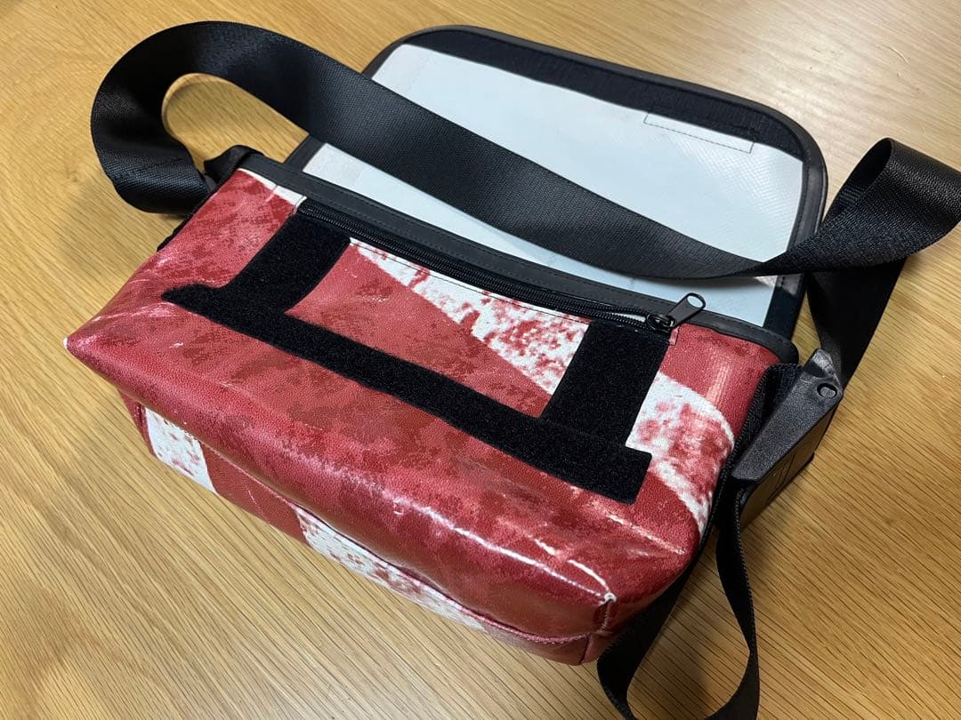 FREITAG F41 HAWAII FIVE-O モザイク柄