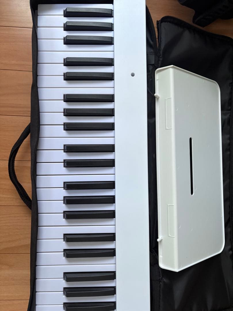 【 折り畳み式 鍵盤光る】持ち運びできる　電子ピアノ