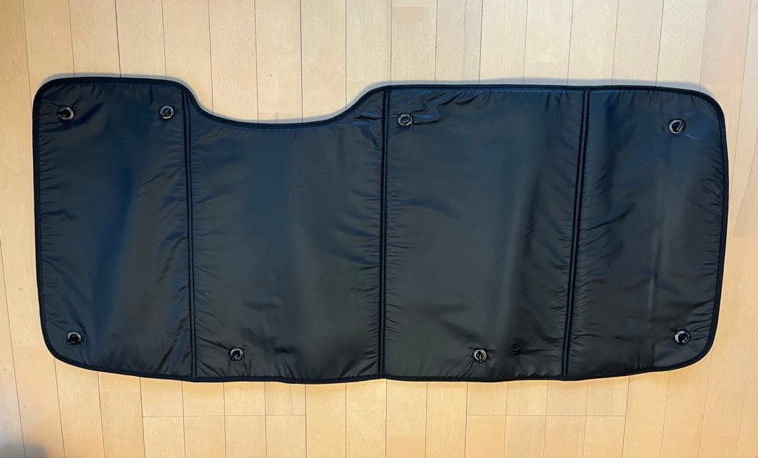 ユーアイビークルキャラバンNV350用遮光パッド全面8個セット収納袋付き