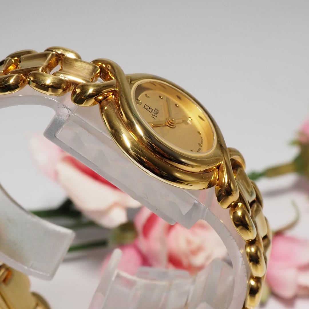 美品 フェンディ FENDI 700L ゴールド文字盤 腕時計 H482