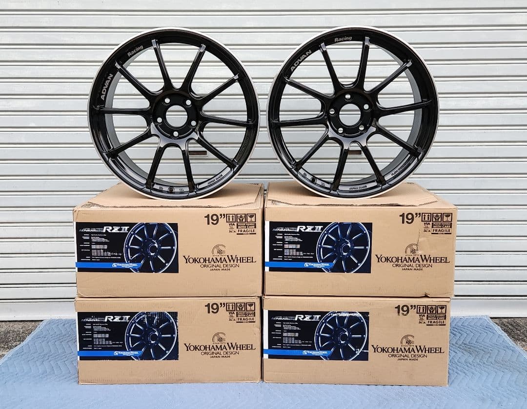 ADVAN│RZ2｜19インチ｜8.0J ＋48｜PCD 112｜4本セット