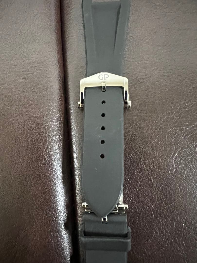 ジラールペルゴ　GP ラバーベルト ブラック　dバックル