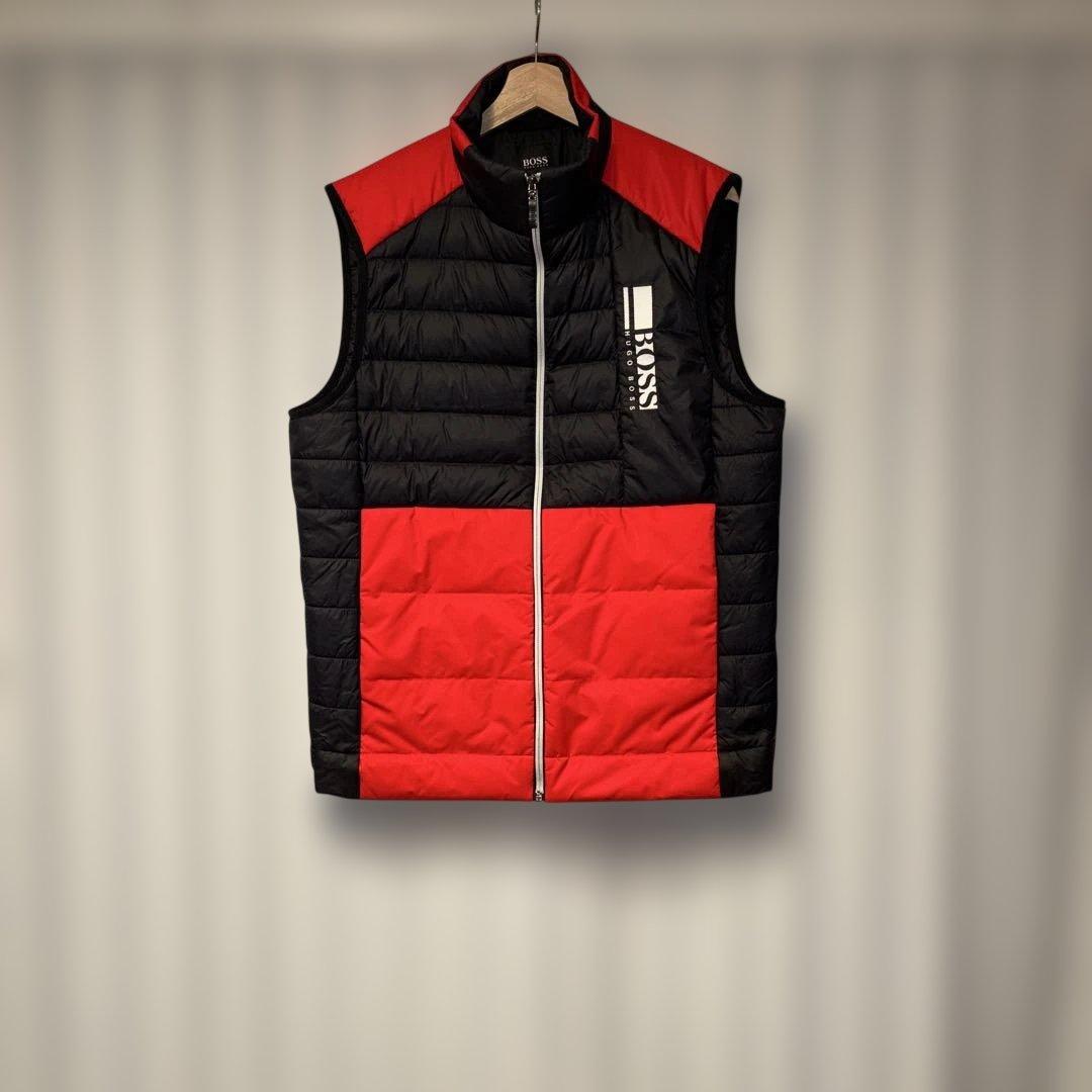 HUGO BOSS ダウンベスト 黒/赤美品