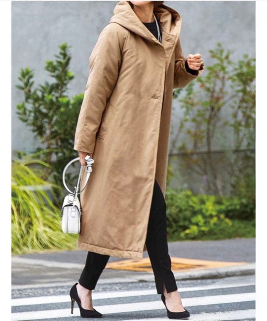 美品 IDEIT イディット すっきりロング丈ダウンコート ベージュ L