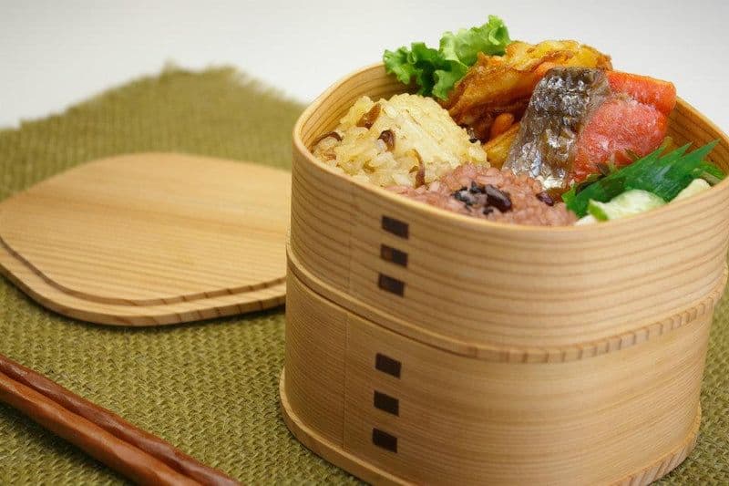 曲げわっぱ 大館 梅花弁当