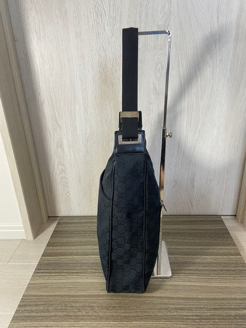 GUCCI トートバッグ　GG柄　キャンバス　レザー　黒　肩掛け　ワンショルダー