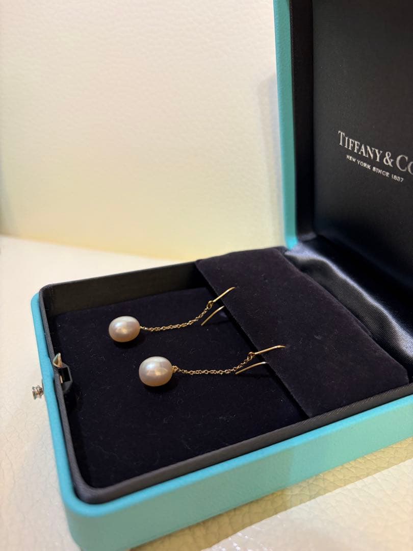 2/3限定価格Tiffany & Co. パールバイザ ヤード™ チェーンピアス