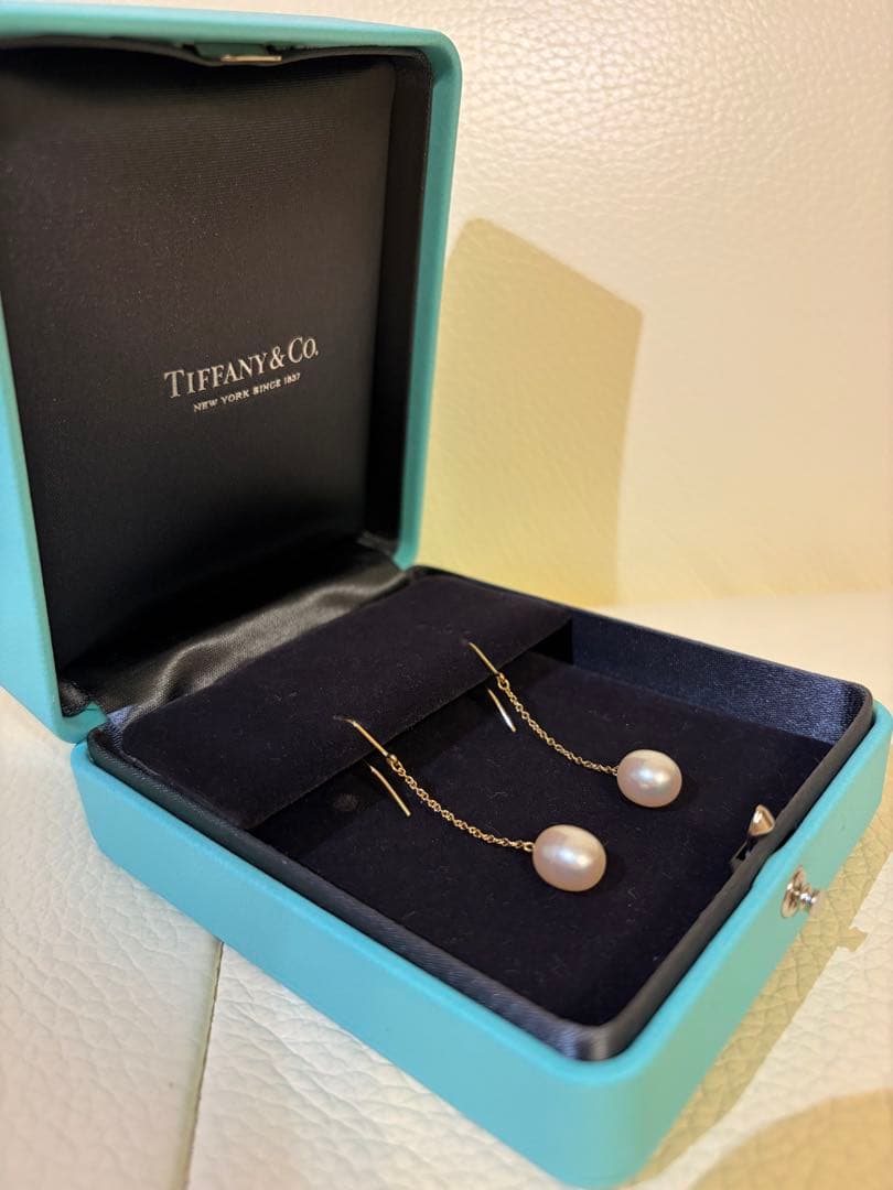 2/3限定価格Tiffany & Co. パールバイザ ヤード™ チェーンピアス