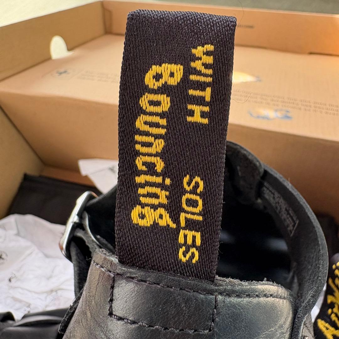 【正規店】ドクターマーチン Garin サンダル UK7（26~26.5cm）