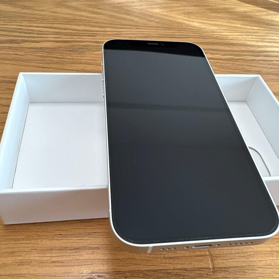 【美品】iPhone12 64GB ホワイト　SIMフリー