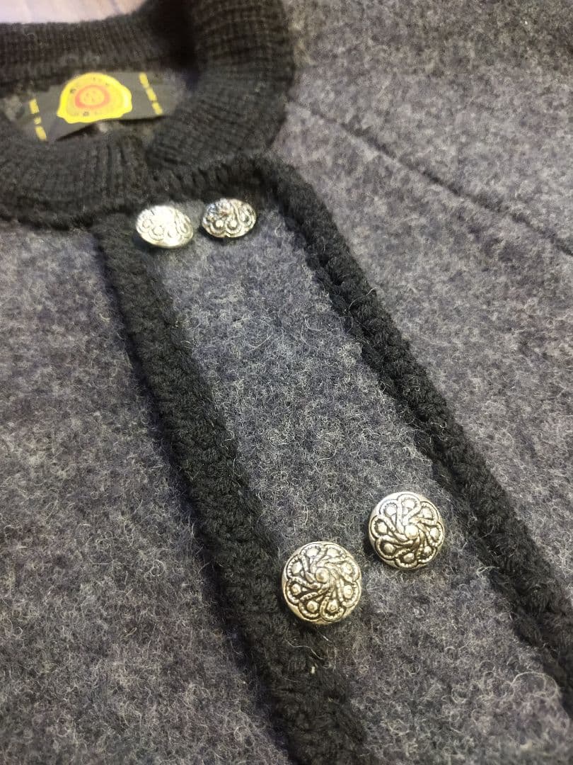 希少♪オーストリア製 ヴィンテージ ケープコート シルバーボタン 70年