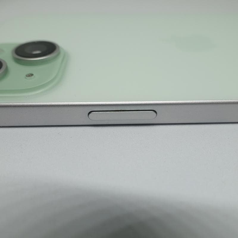 iPhone 15 Plus 128GB SIMフリー グリーン