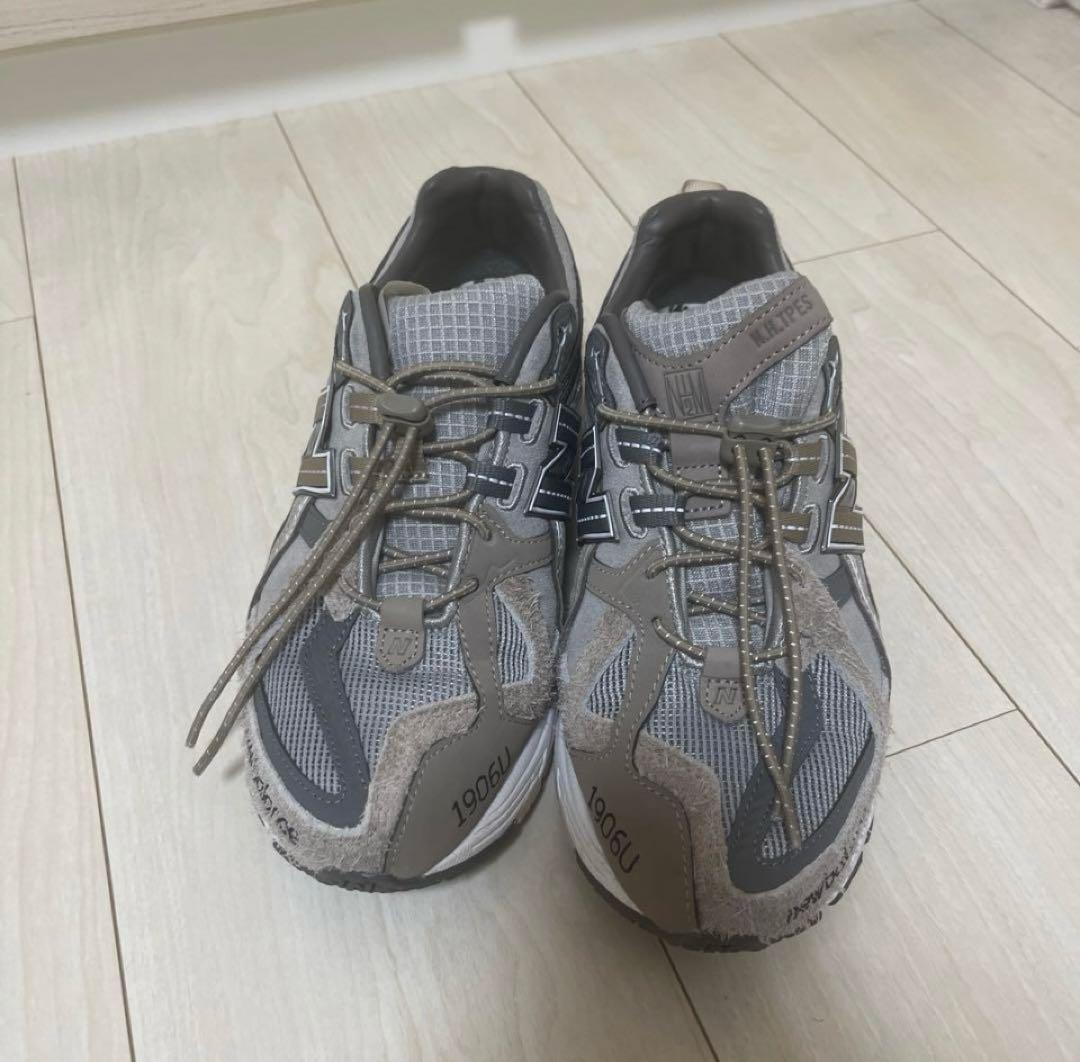 オブジェクトイオカバン、ニューバランススニーカー