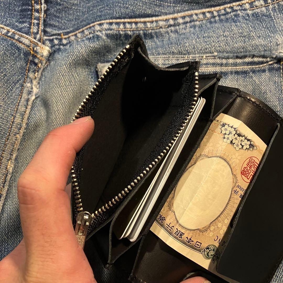 お札が折れない！ミドルトラッカーウォレット 3層 シルバー 栃木レザー