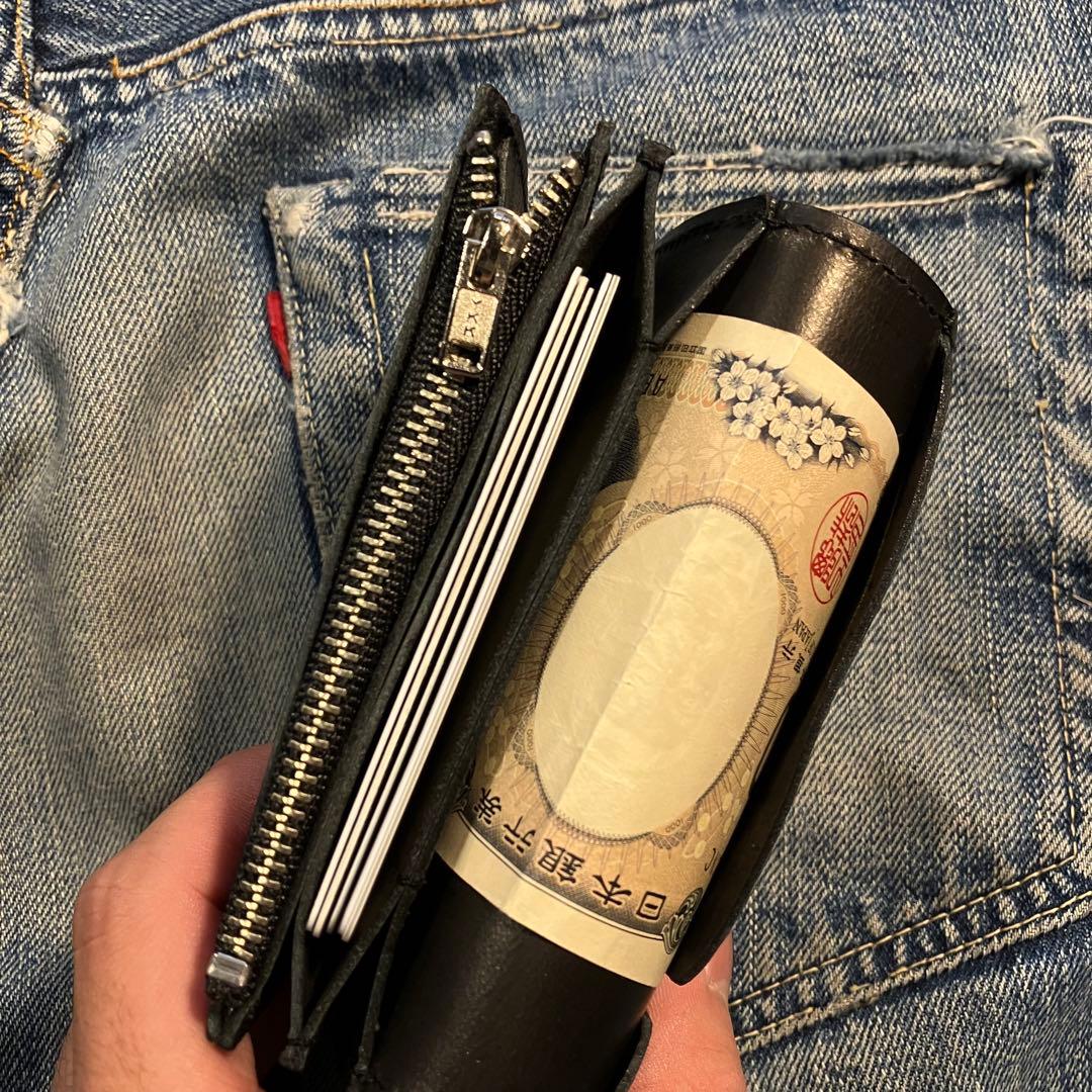 お札が折れない！ミドルトラッカーウォレット 3層 シルバー 栃木レザー