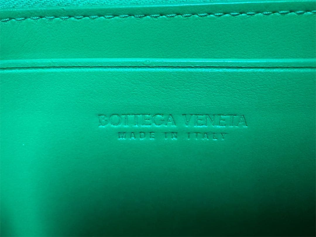 ボッテガ ヴェネタ 長財布 ラウンドファスナー グリーン