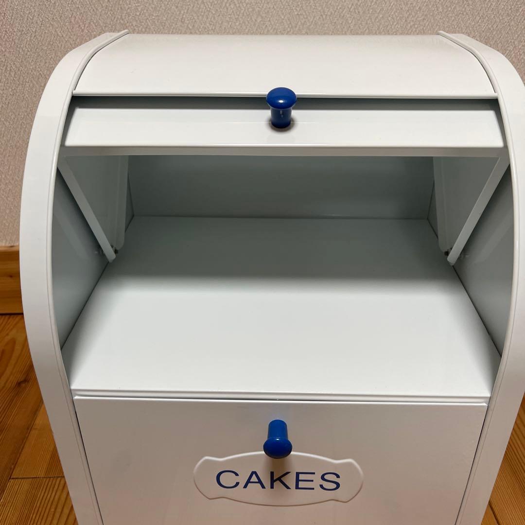 協和工業製　2段式　ブレッドケース