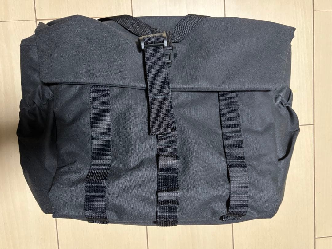 「PILOT UPGRADE」ブロンプトン用バッグ 10Lブラック フラップ式