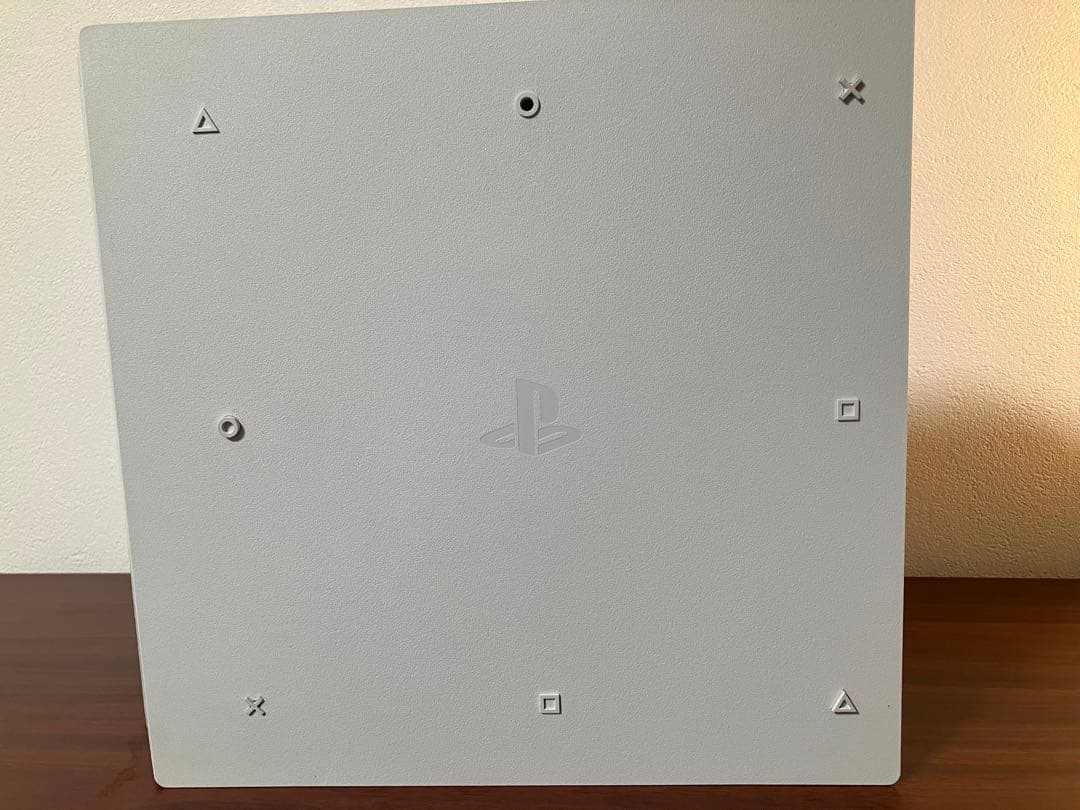 【美品】PS4 Pro 1TB ホワイト CUH-7200B