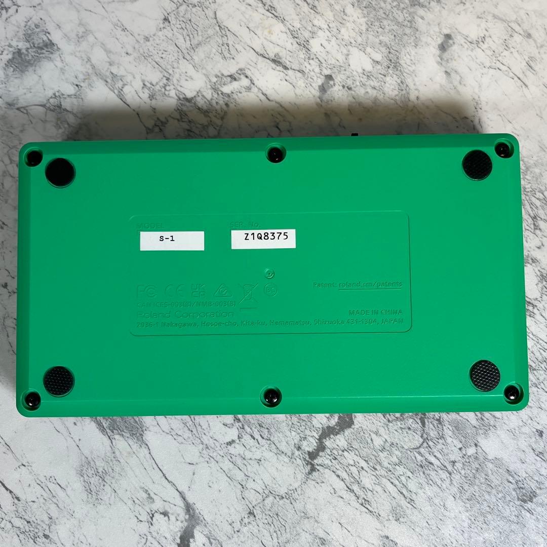 新品 Roland AIRA COMPACT S-1シンセサイザー　専用ケース付