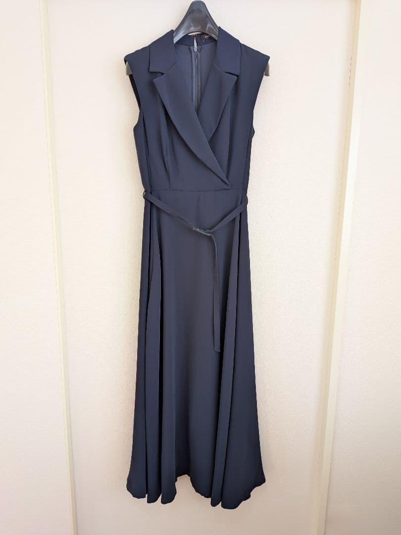 anuans　アニュアンス　ダブルサテンテーラードフレアワンピース