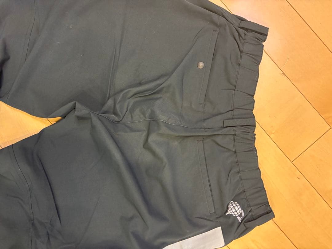 BEAMS GOLF 黒パンツ ウエストゴム