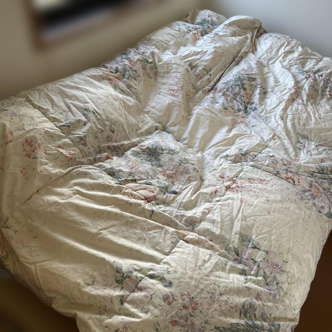 5.ホワイトダウン　高級羽毛布団　Ｄ90％来客用　ほぼ未使用　あったか1.4kg