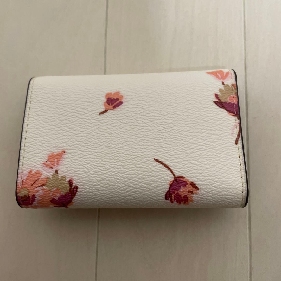 コーチ　キーケース　未使用品