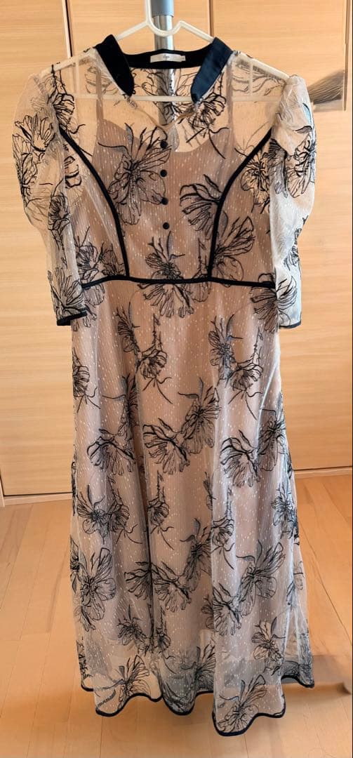 今田美桜　花柄パーティードレス 二次会 同窓会 オケージョン　leja