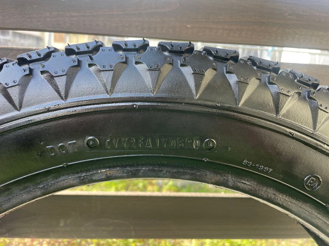 ファイヤーストーンANS 18インチ　送料込み