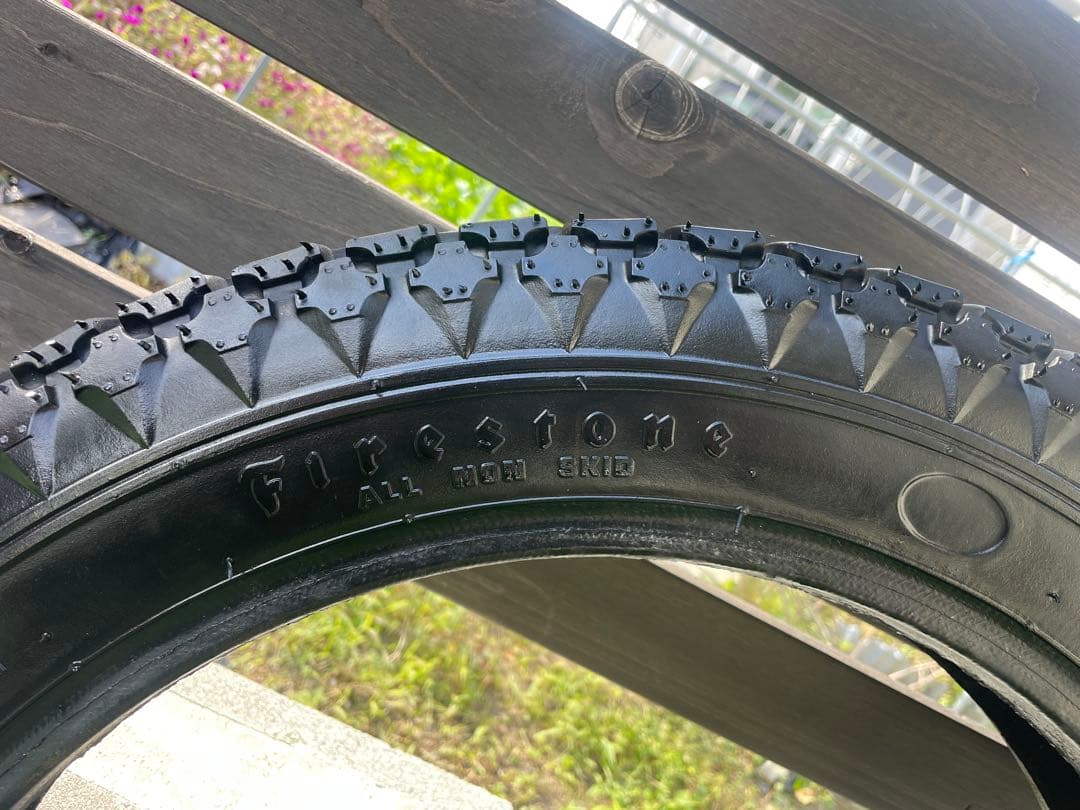 ファイヤーストーンANS 18インチ　送料込み