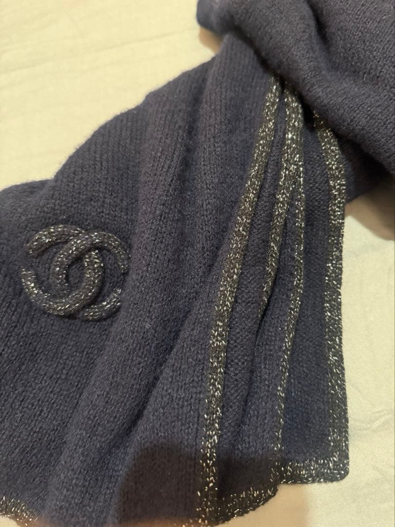 美品CHANELマフラー　ストール