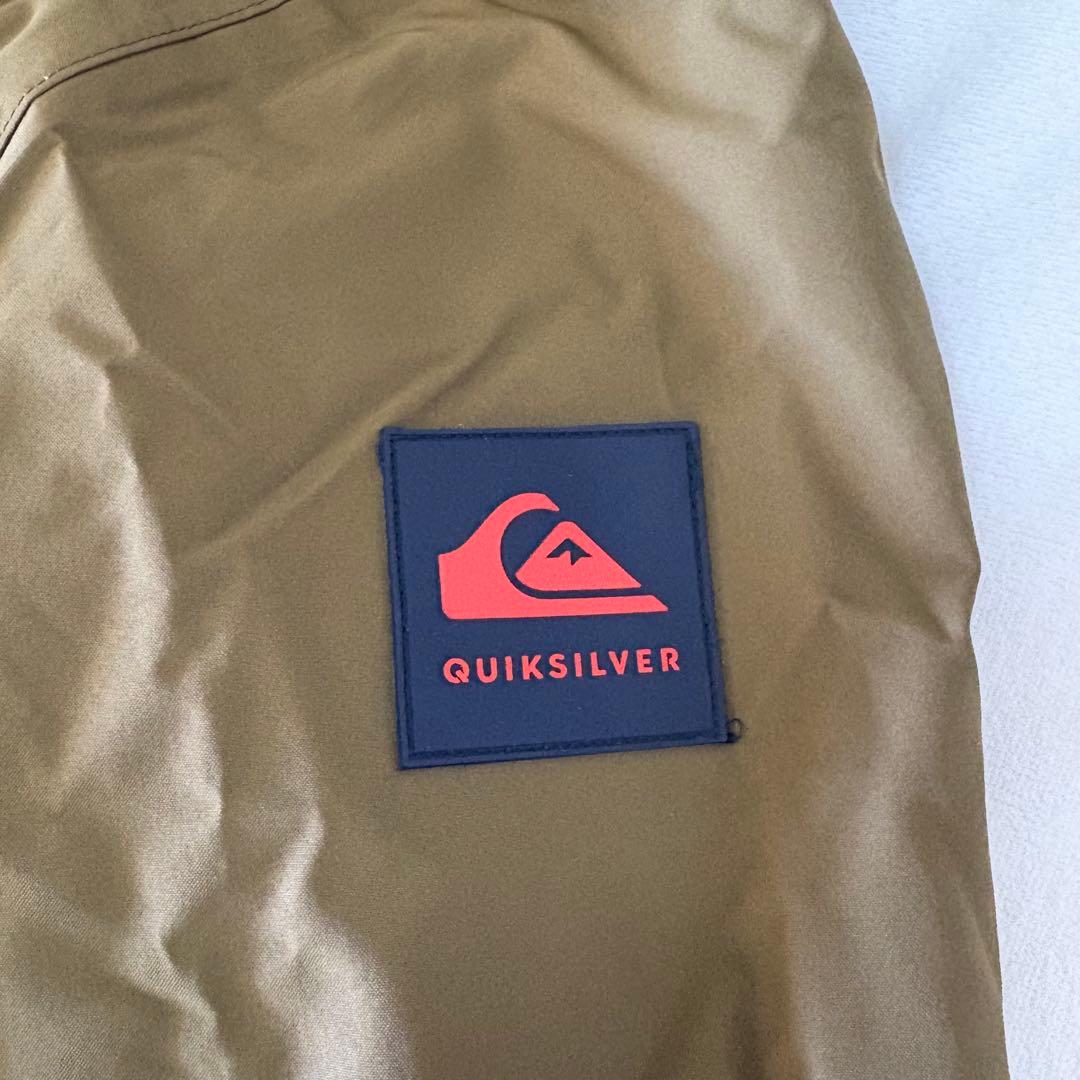 クイックシルバー　スノーボードウェア　スノボウェア　上下セット